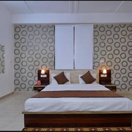 Hotel P.S. Villa Agra  Luaran gambar